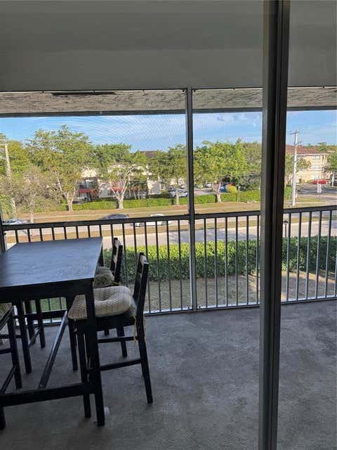 Tiny photo for 2960 Riverside Drive #312-2, Coral Springs, FL 33065 (MLS # B26034646)