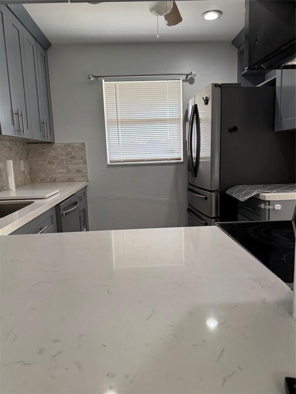 FOXWOOD HOLLOW AT CORAL SPRINGS - Residential