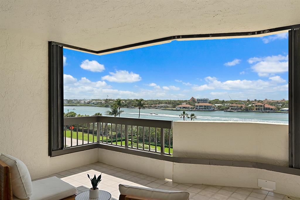 Passages - Residential