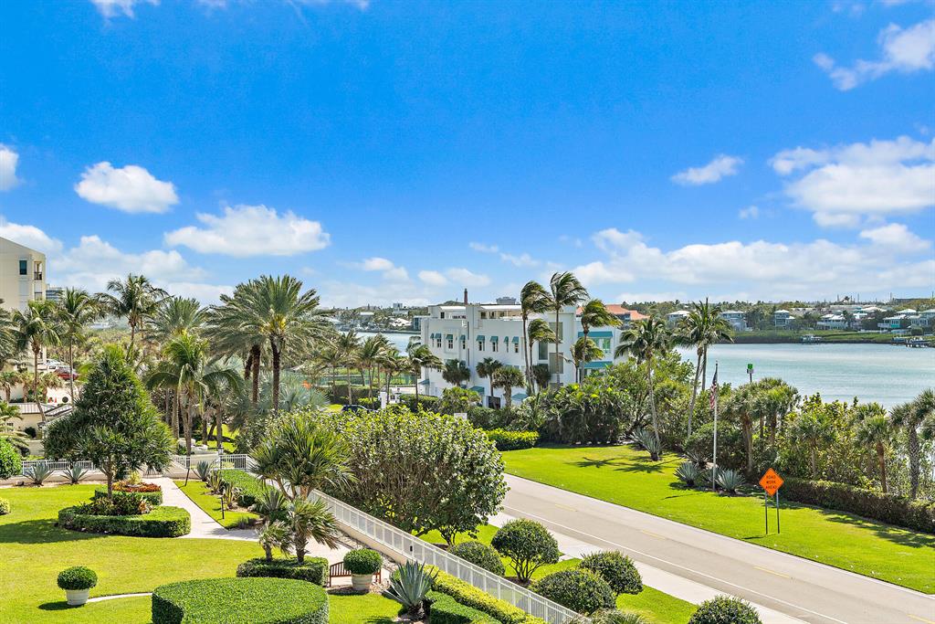 Passages - Residential