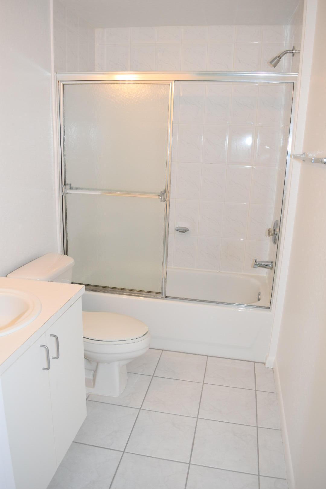 CENTERVILLE CONDO - Residential Lease