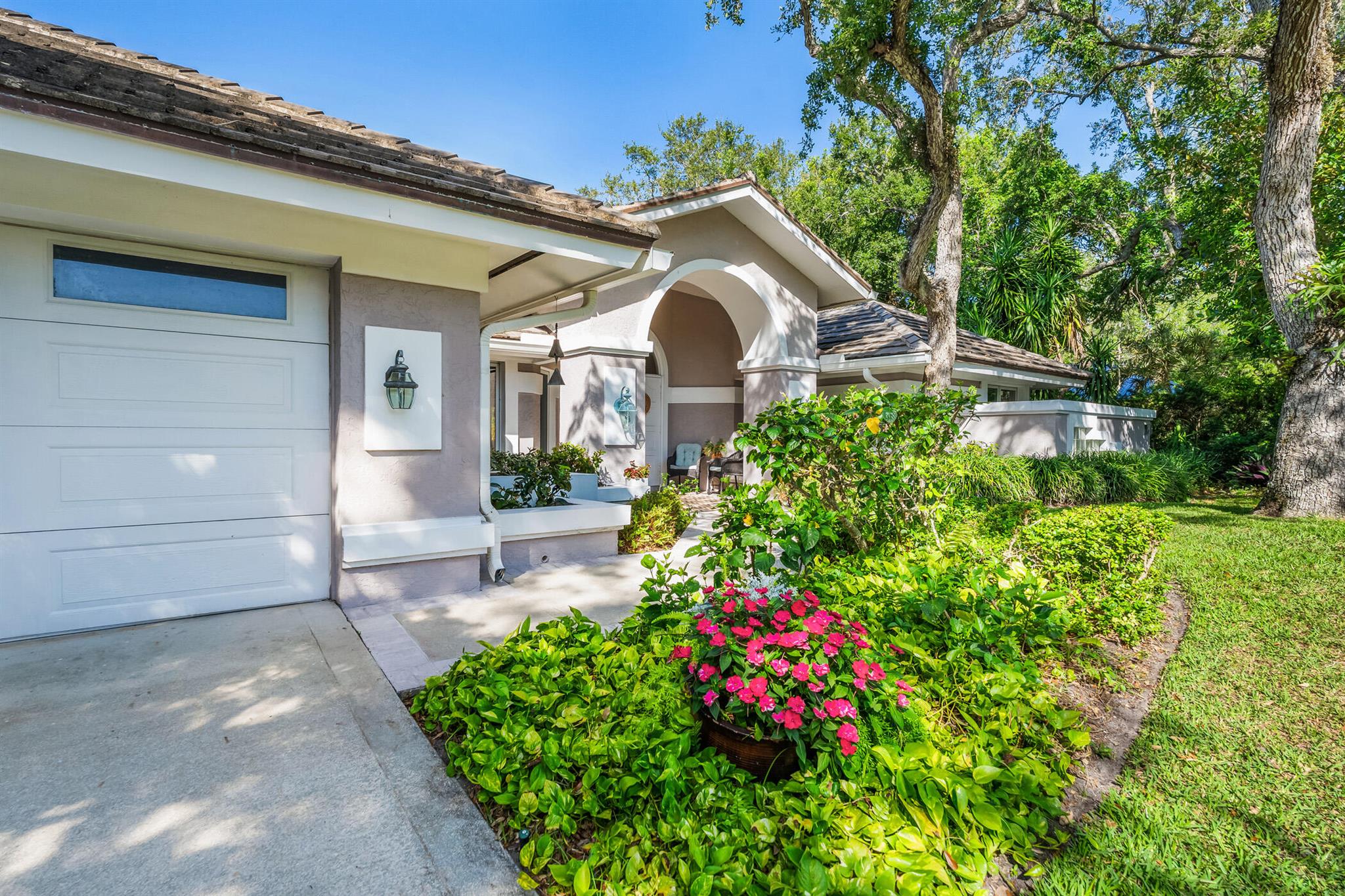 1331 Jonathans Trl Trail