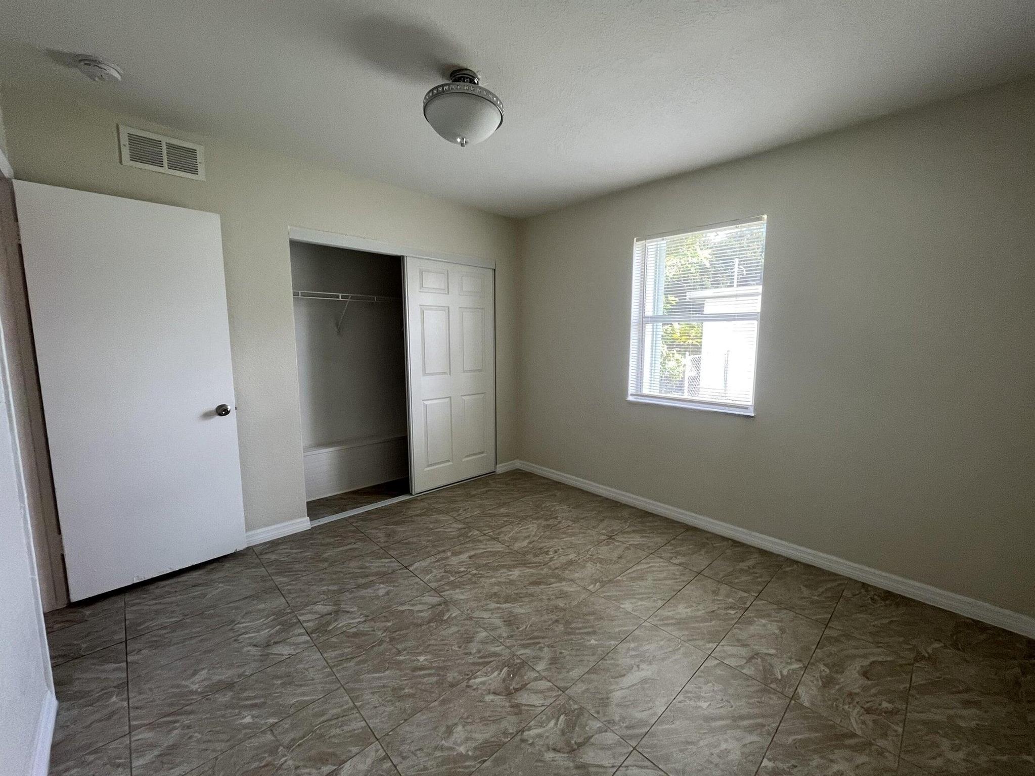 RIVER PARK UNIT 5 - Residential