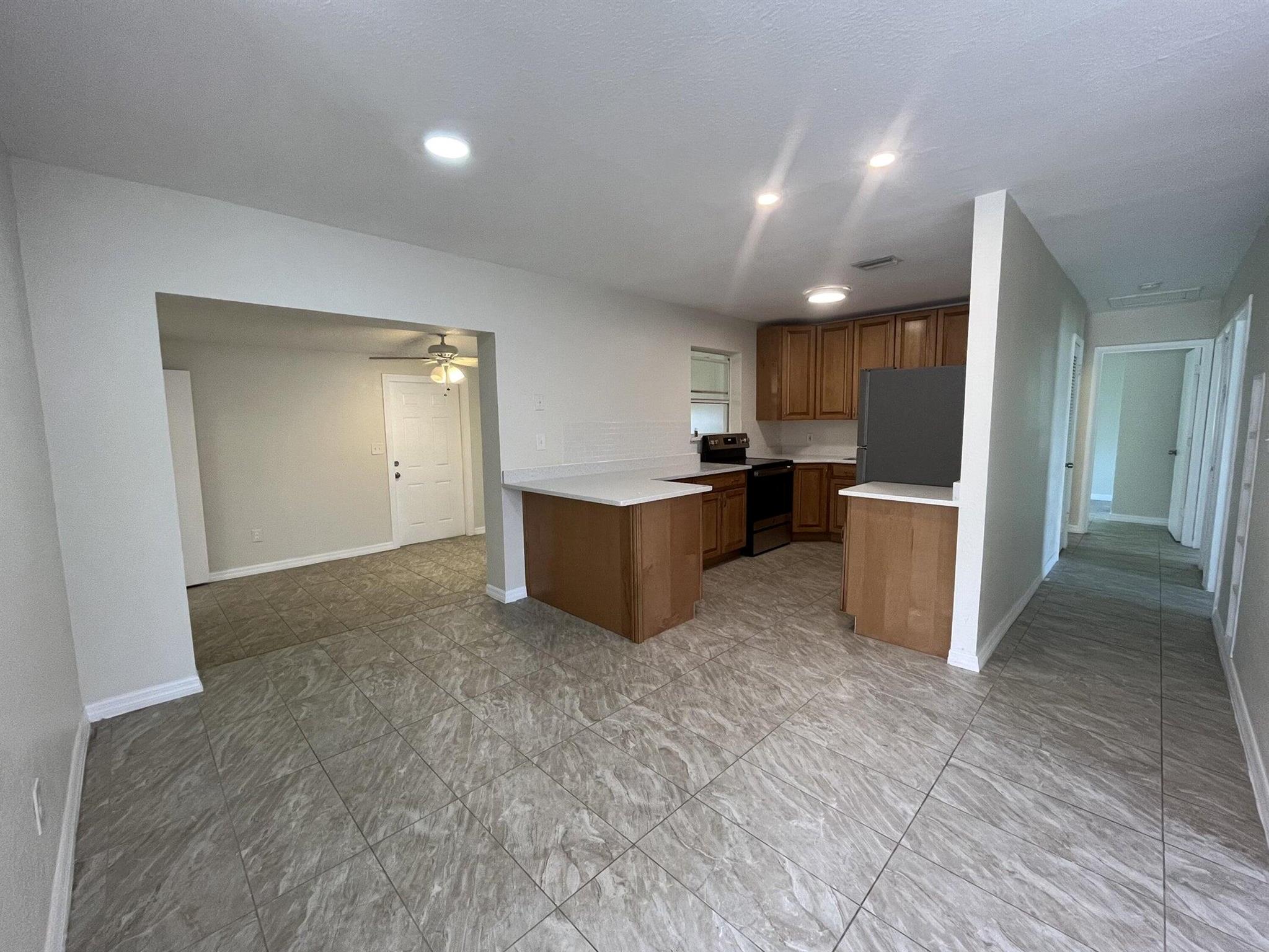 RIVER PARK UNIT 5 - Residential