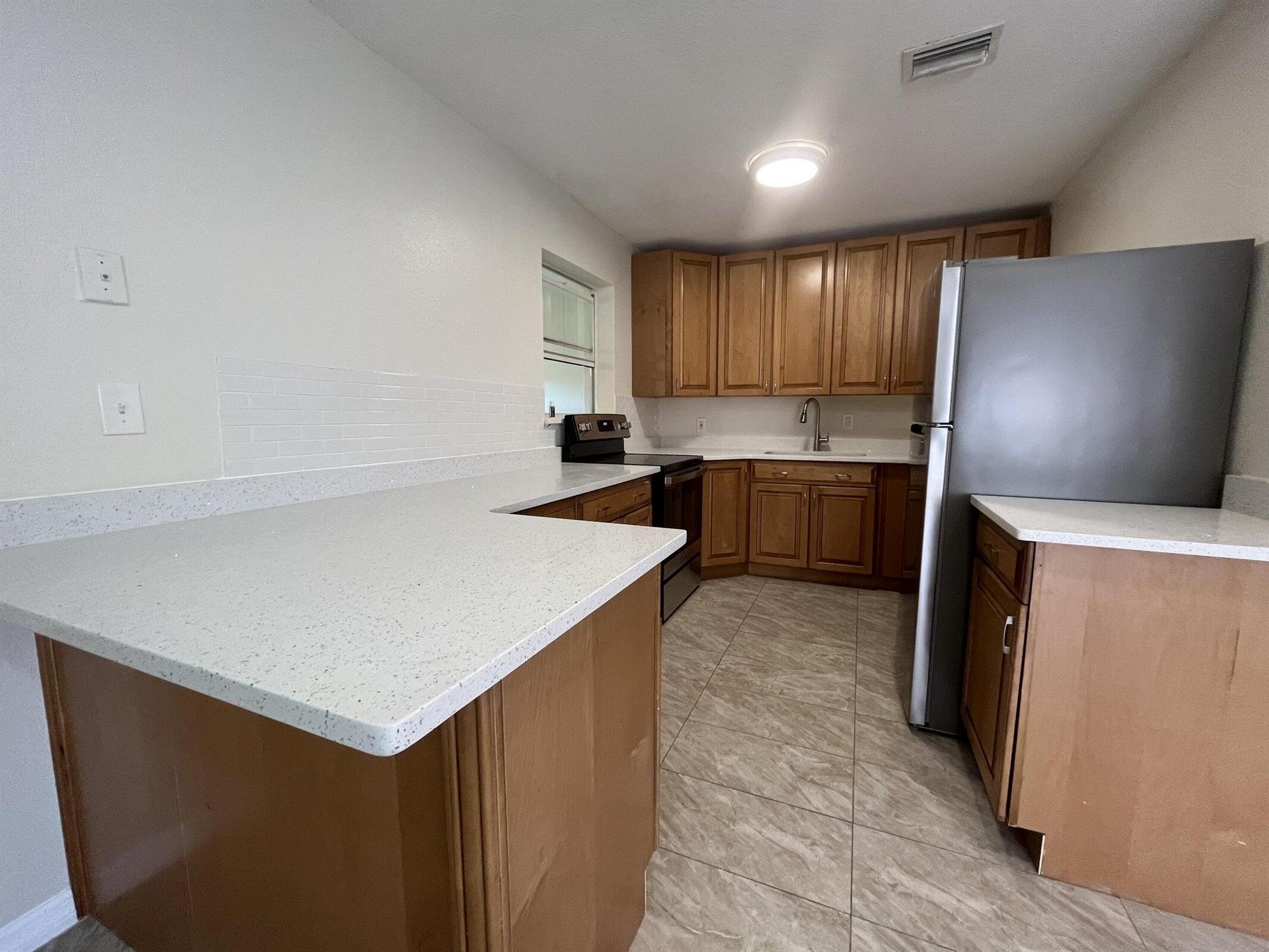 RIVER PARK UNIT 5 - Residential