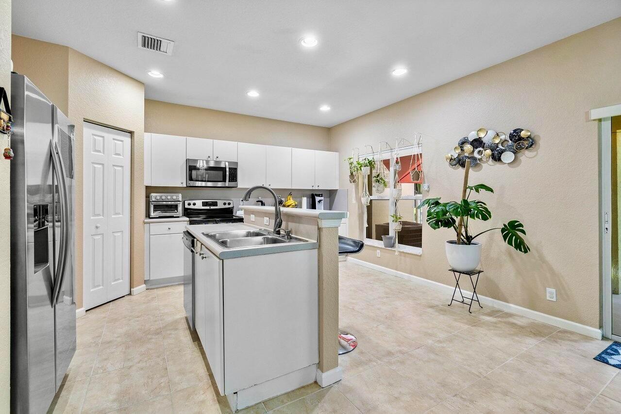 CEDAR RIDGE ESTATES - Residential