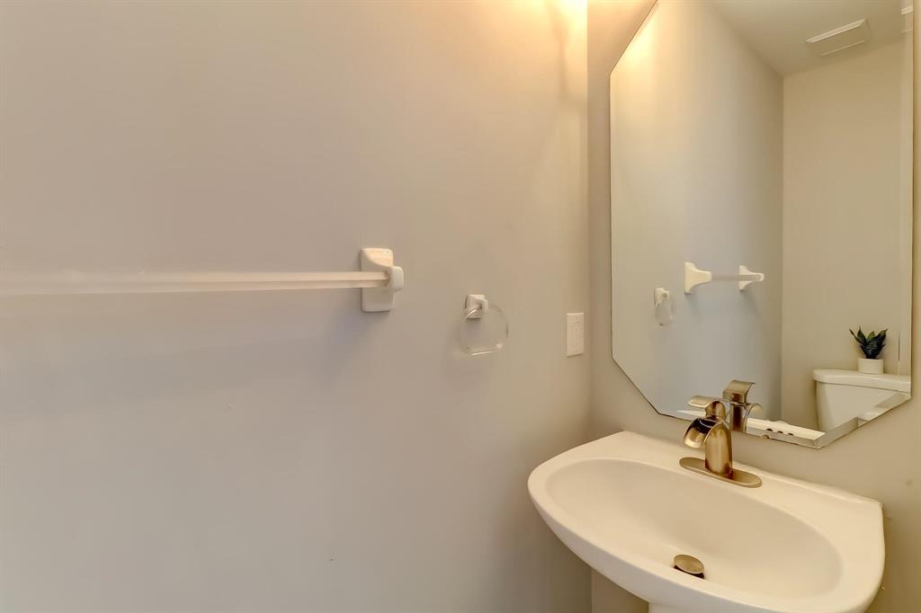 LANSDOWNE - Residential