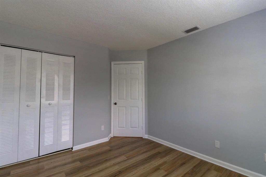 LANSDOWNE - Residential