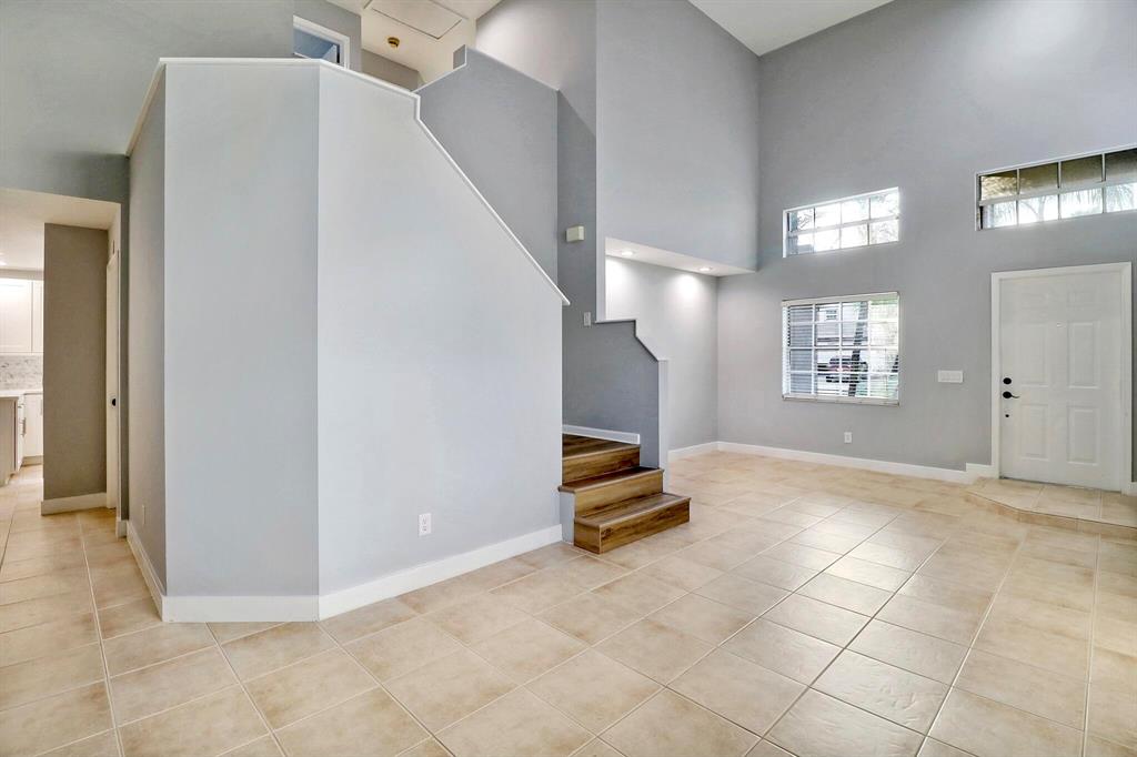 LANSDOWNE - Residential