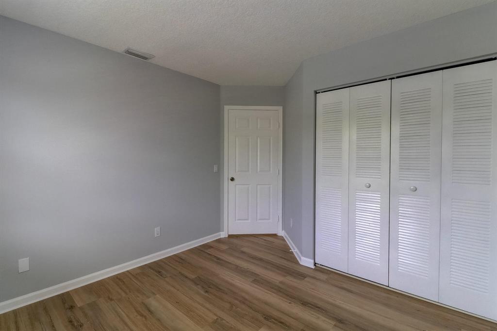 LANSDOWNE - Residential