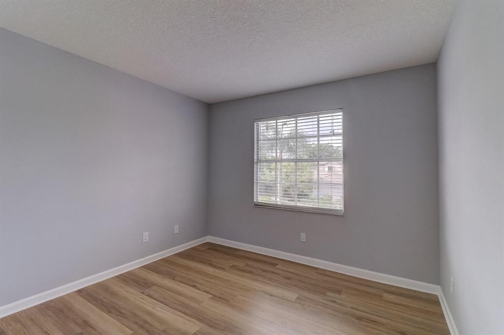 LANSDOWNE - Residential