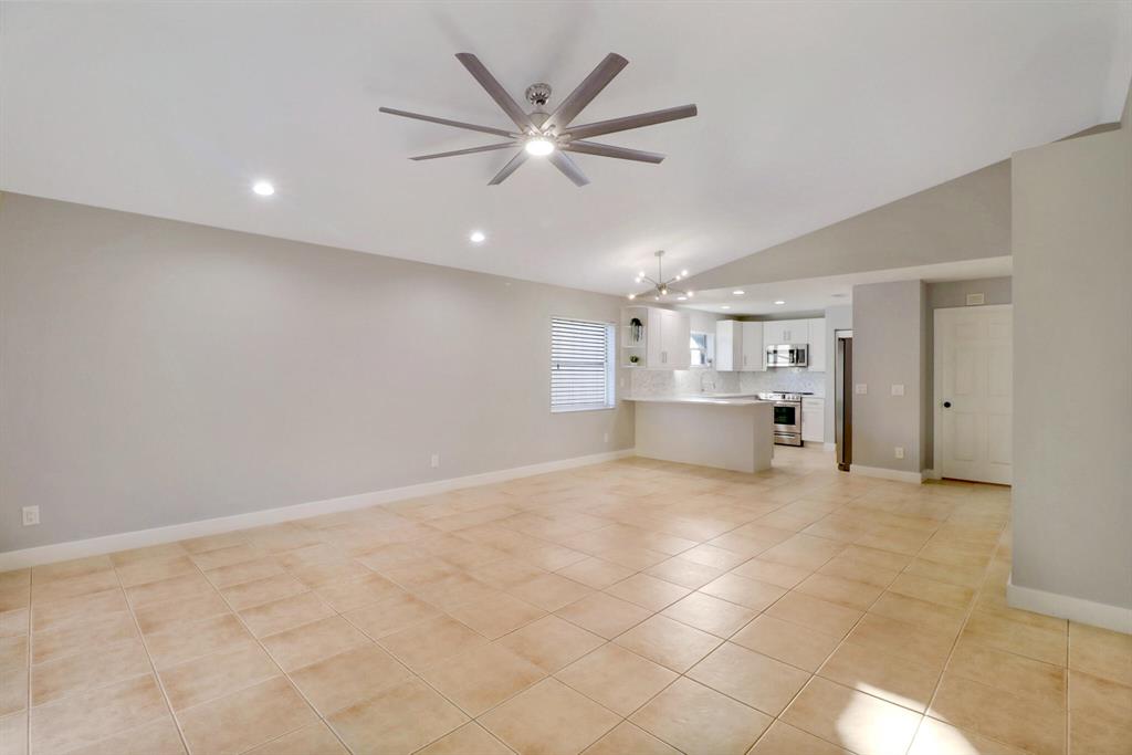 LANSDOWNE - Residential