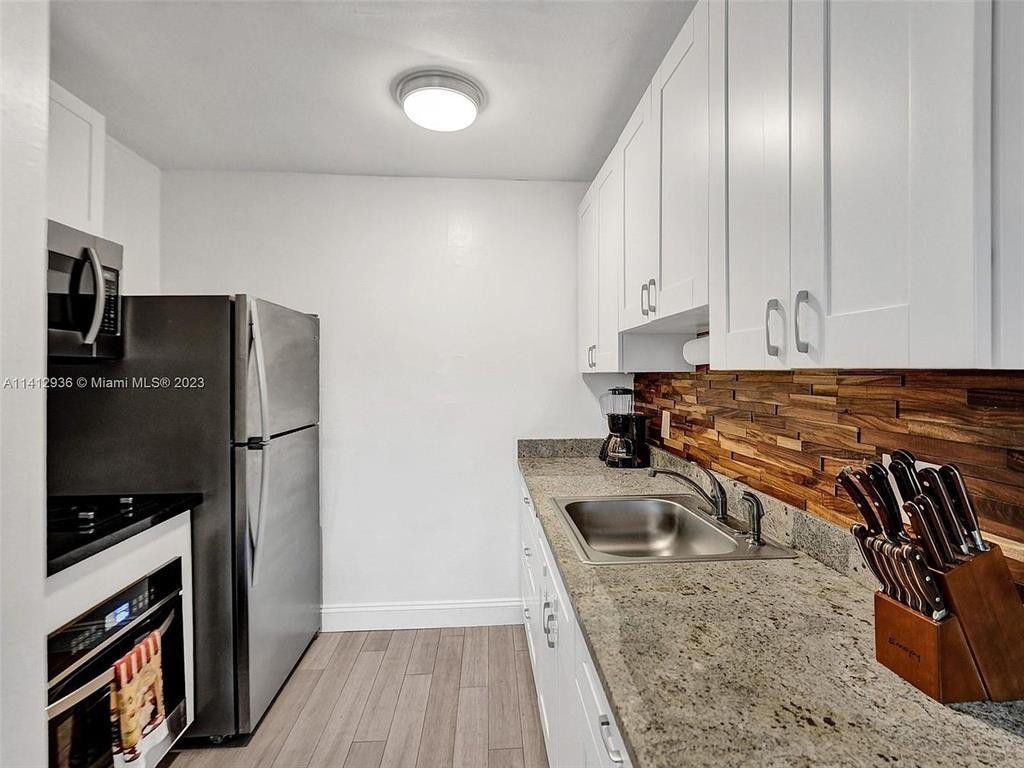 CONNOR ESTATES - Residential Lease