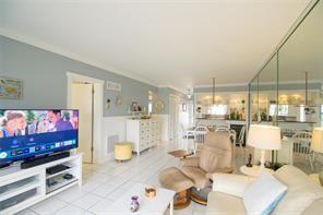 Lakeshore Lodge - Residential