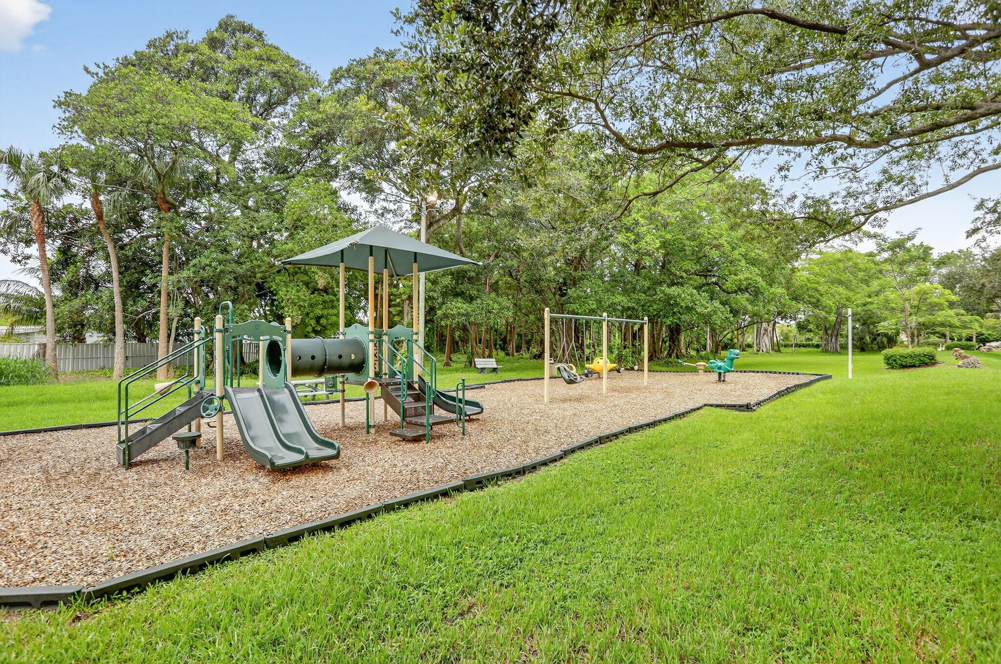 CORAL BAY REPLAT SECTION - Residential