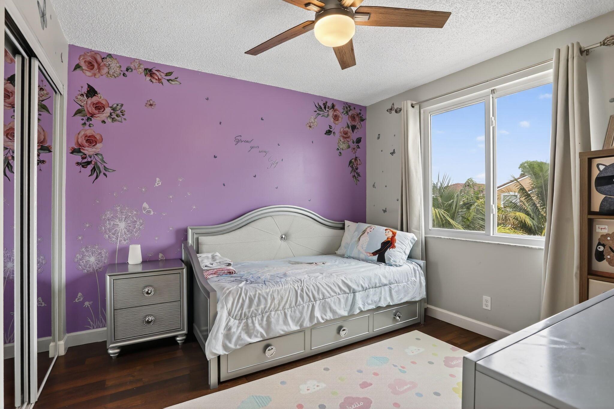 CORAL BAY REPLAT SECTION - Residential