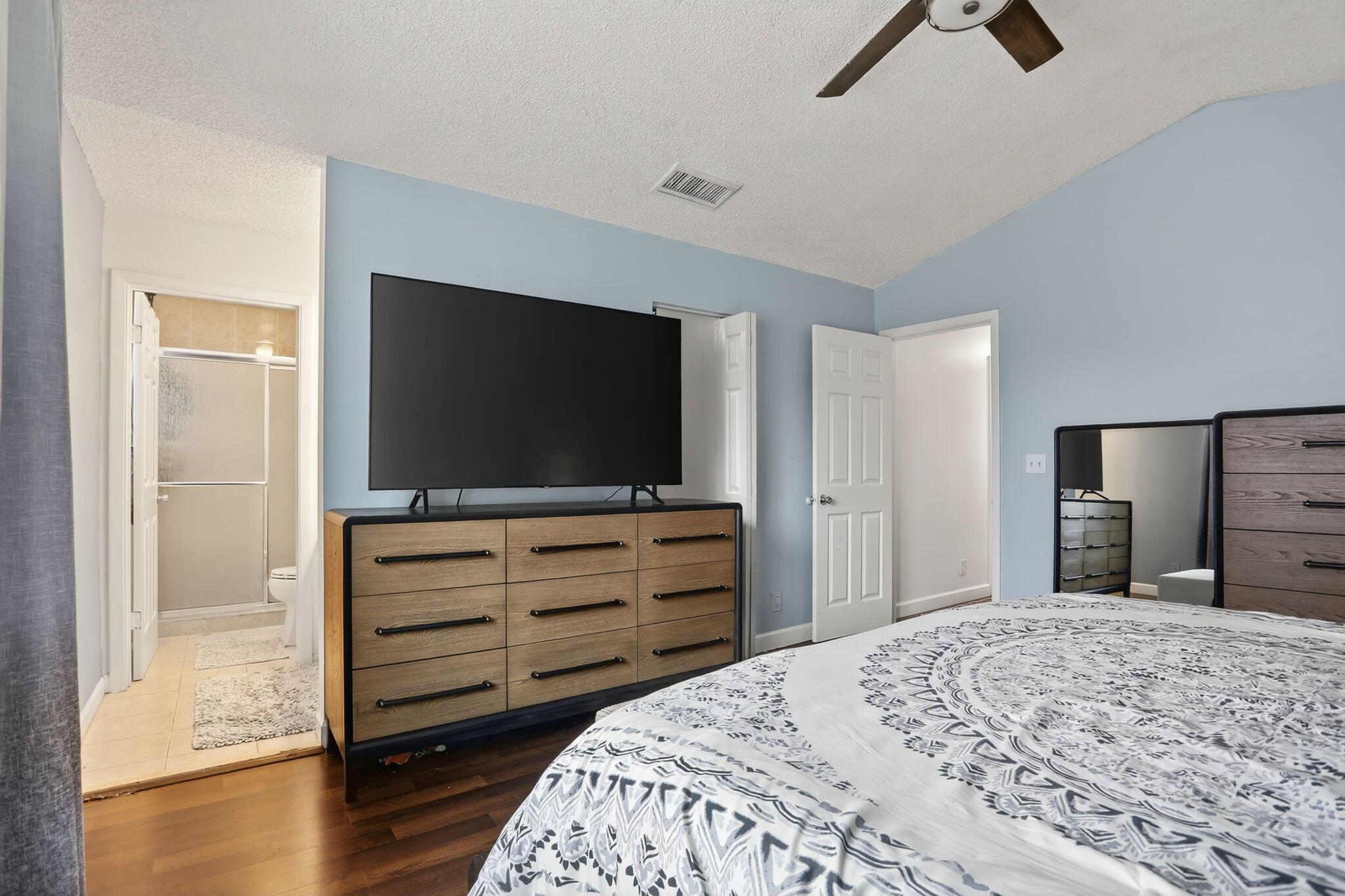 CORAL BAY REPLAT SECTION - Residential