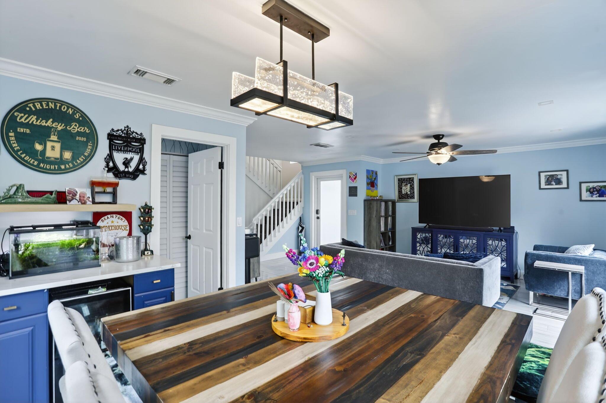 CORAL BAY REPLAT SECTION - Residential