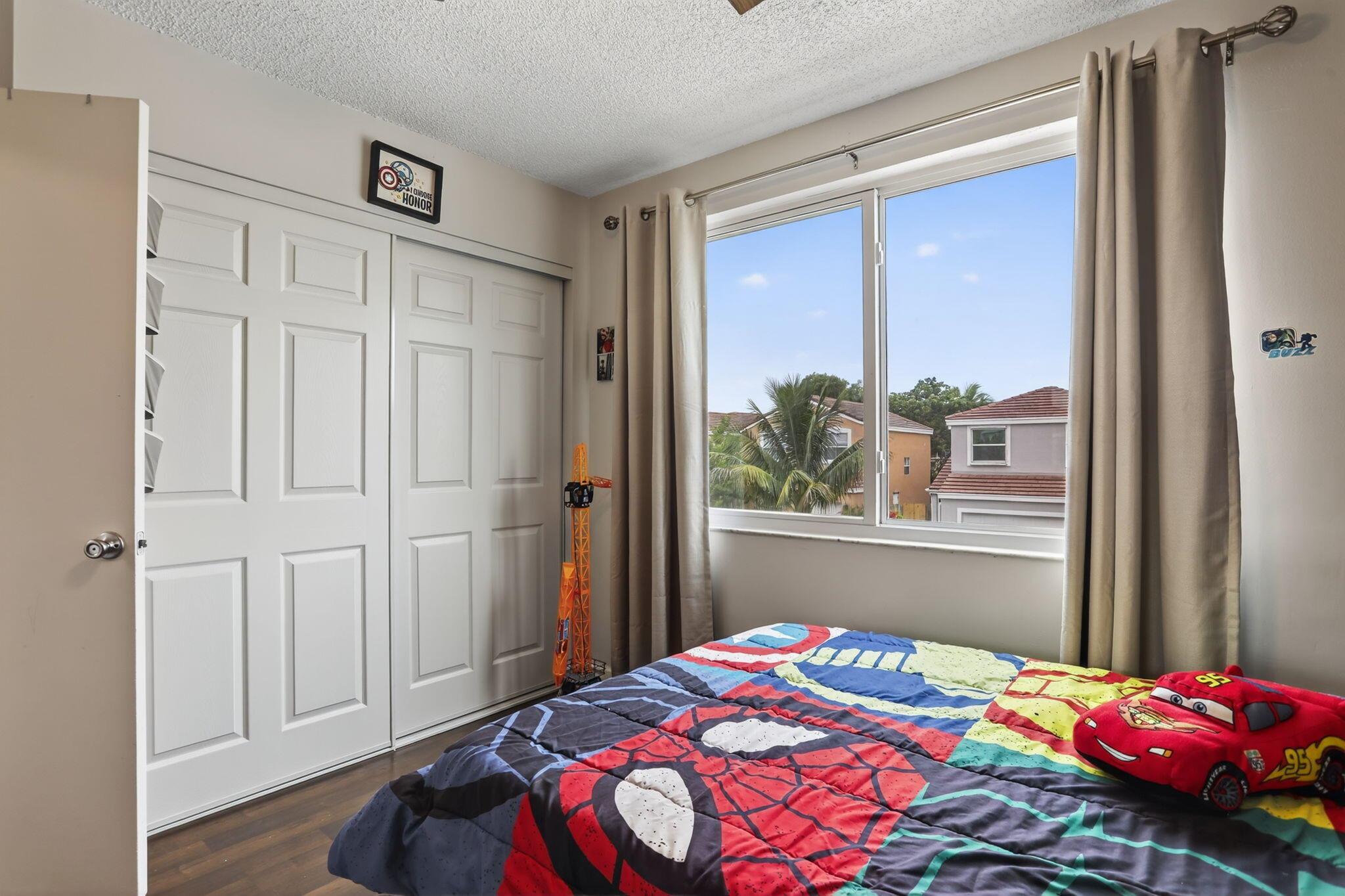 CORAL BAY REPLAT SECTION - Residential