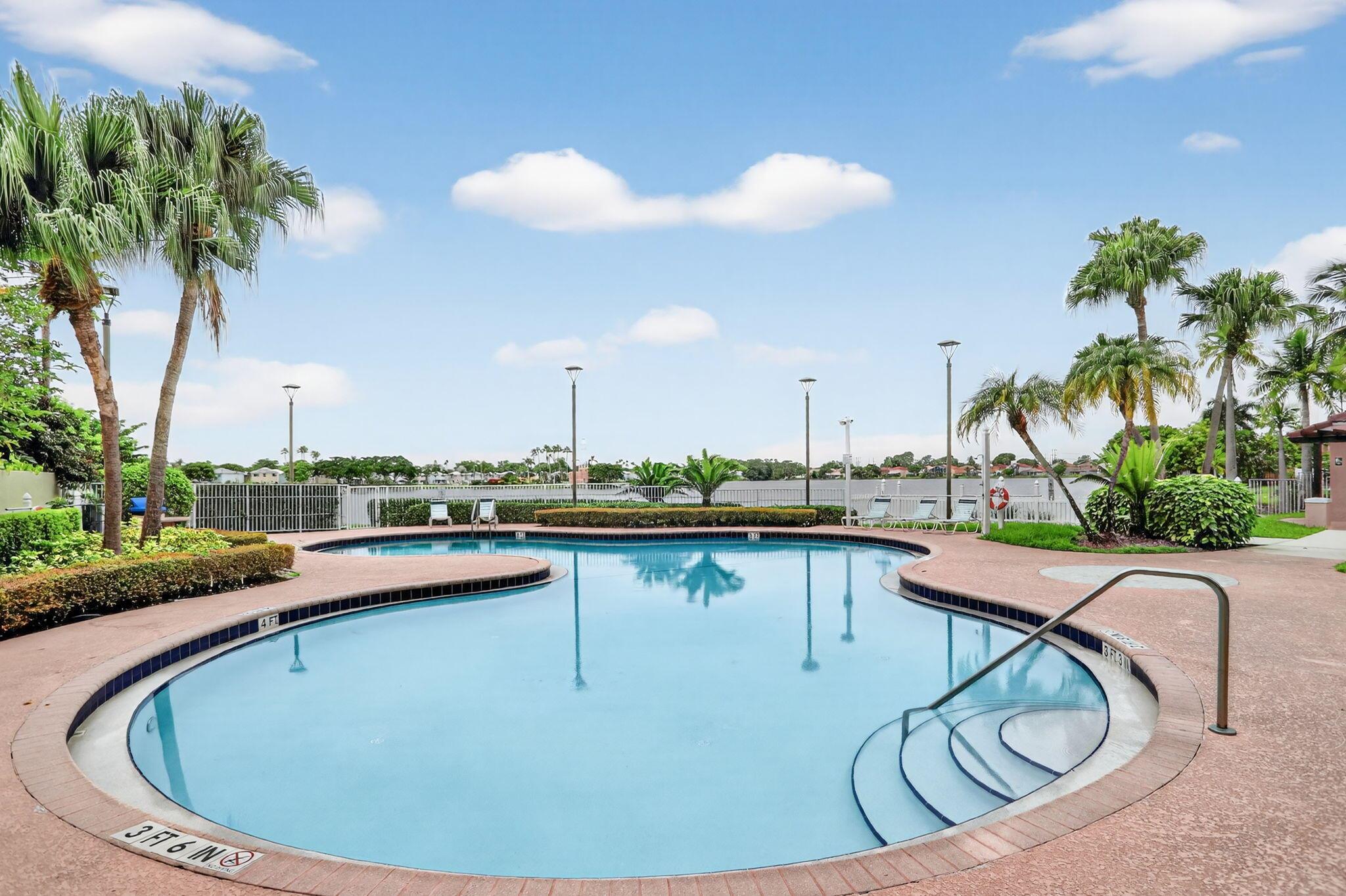 CORAL BAY REPLAT SECTION - Residential