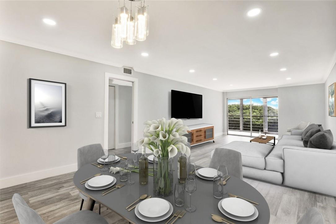 PINES OF BOCA BARWOOD CON - Residential