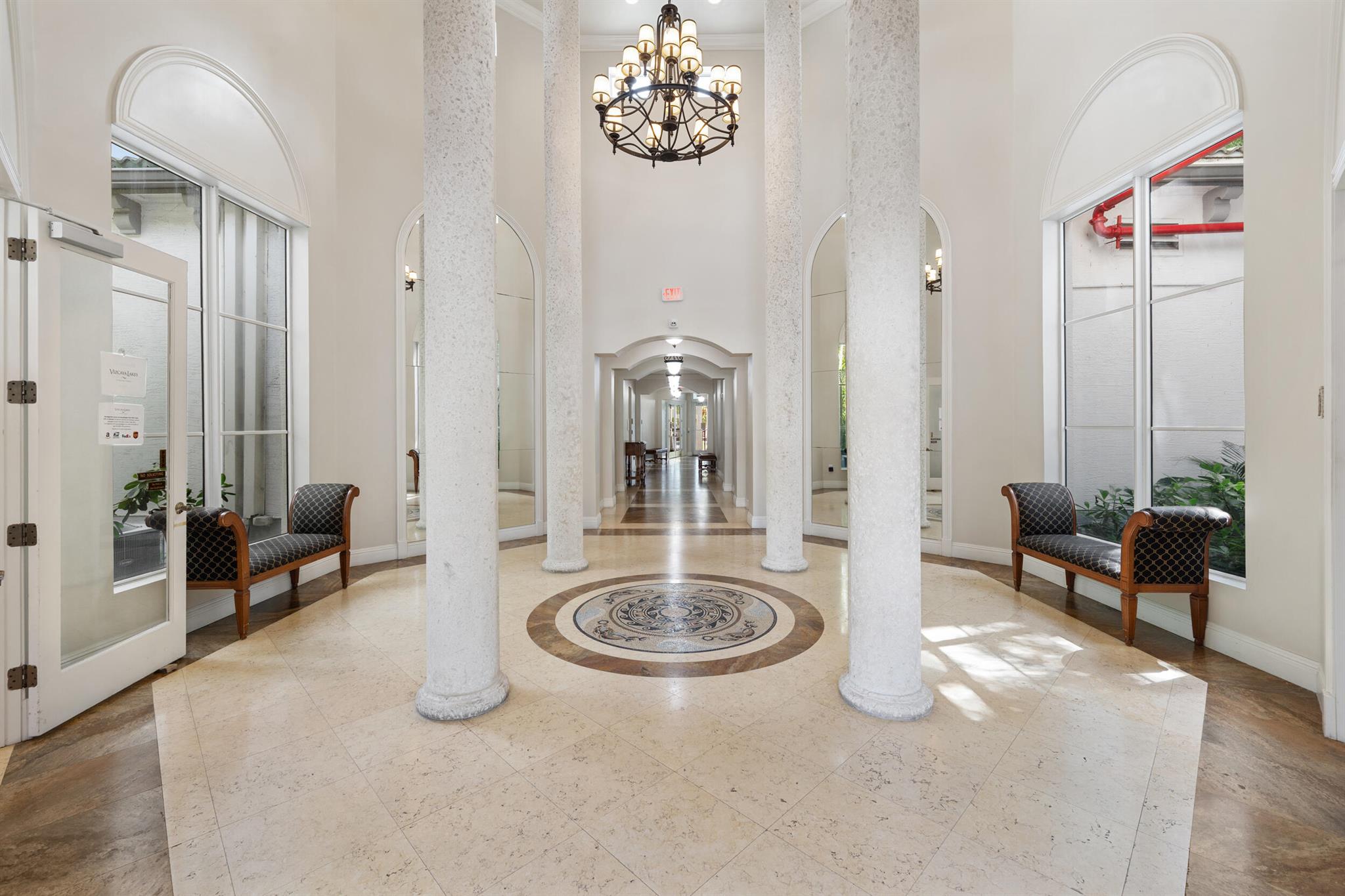 VIZCAYA LAKES CONDO - Residential Lease