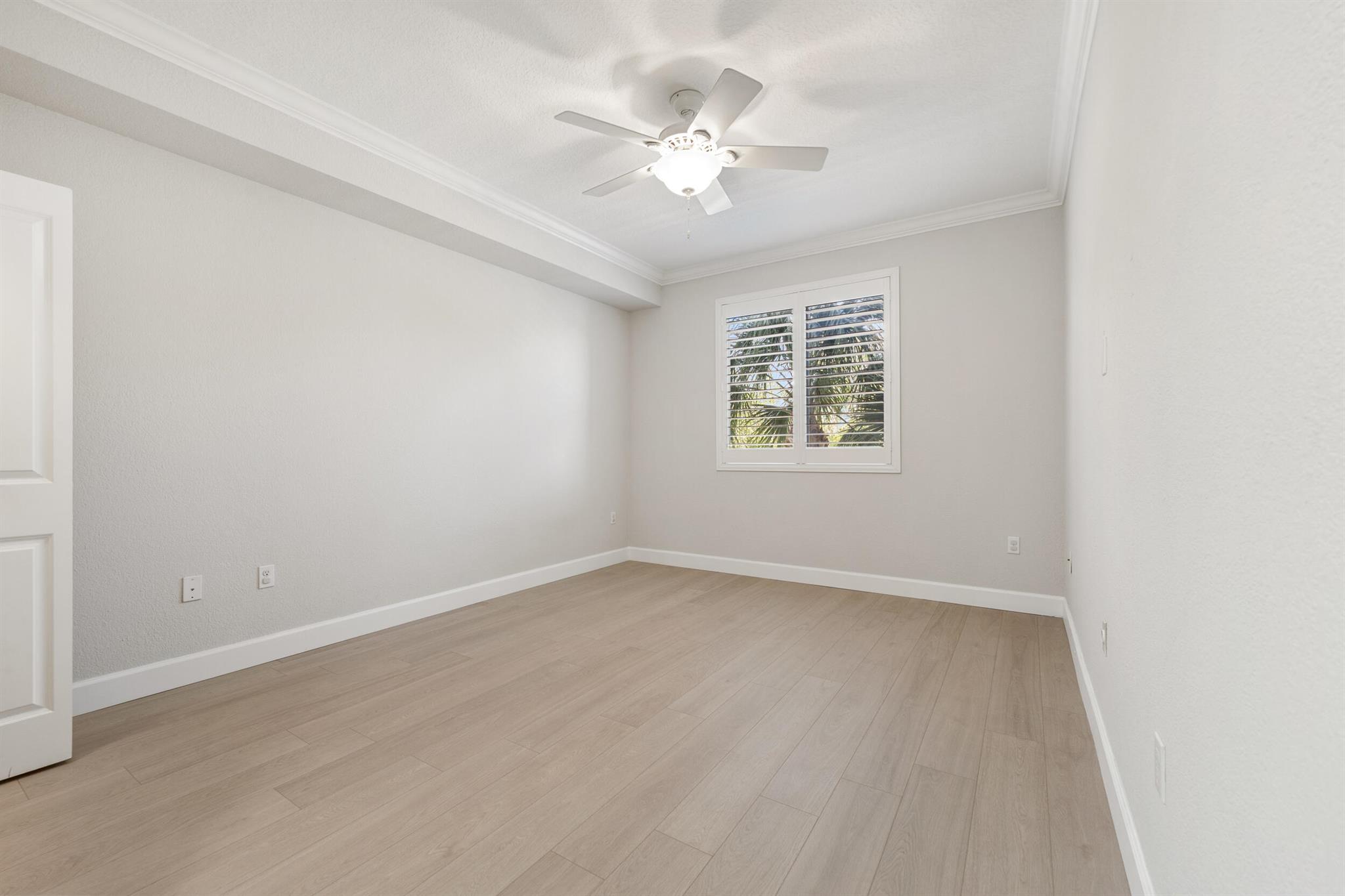 VIZCAYA LAKES CONDO - Residential Lease