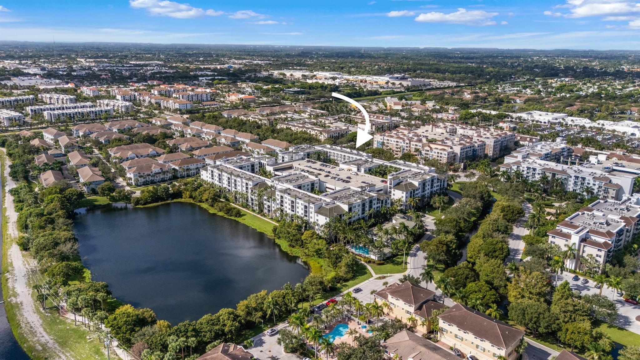 VIZCAYA LAKES CONDO - Residential Lease