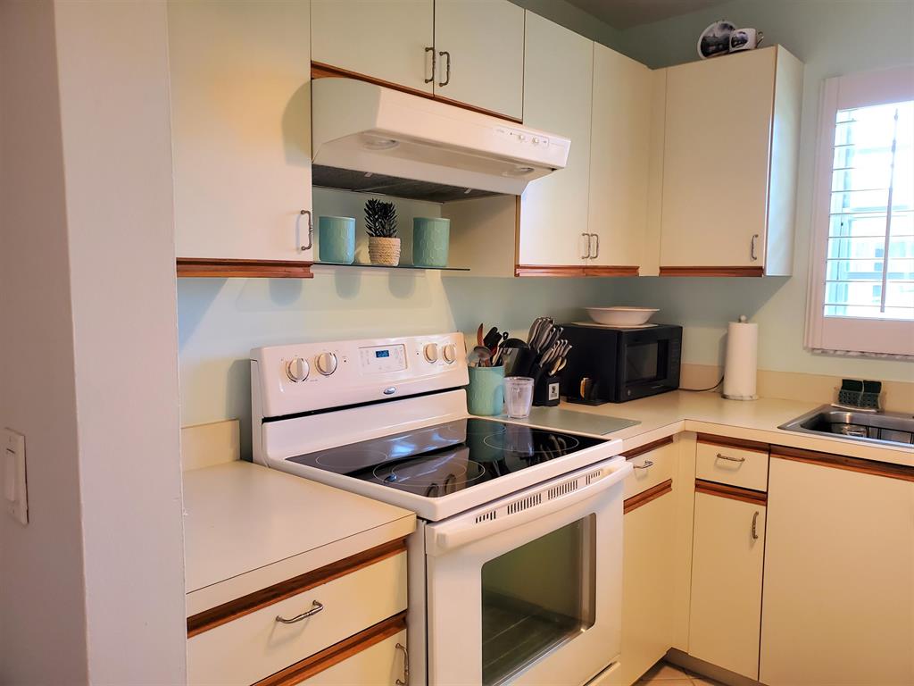 VISTA ST LUCIE BUILDINGS - Residential