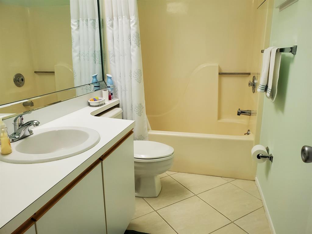 VISTA ST LUCIE BUILDINGS - Residential