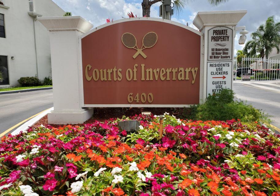COURTS OF INVERRARY - Residential Lease