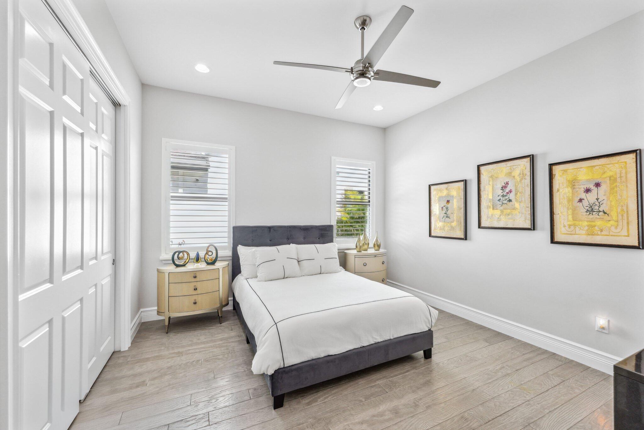 BOCA BRIDGES - Residential