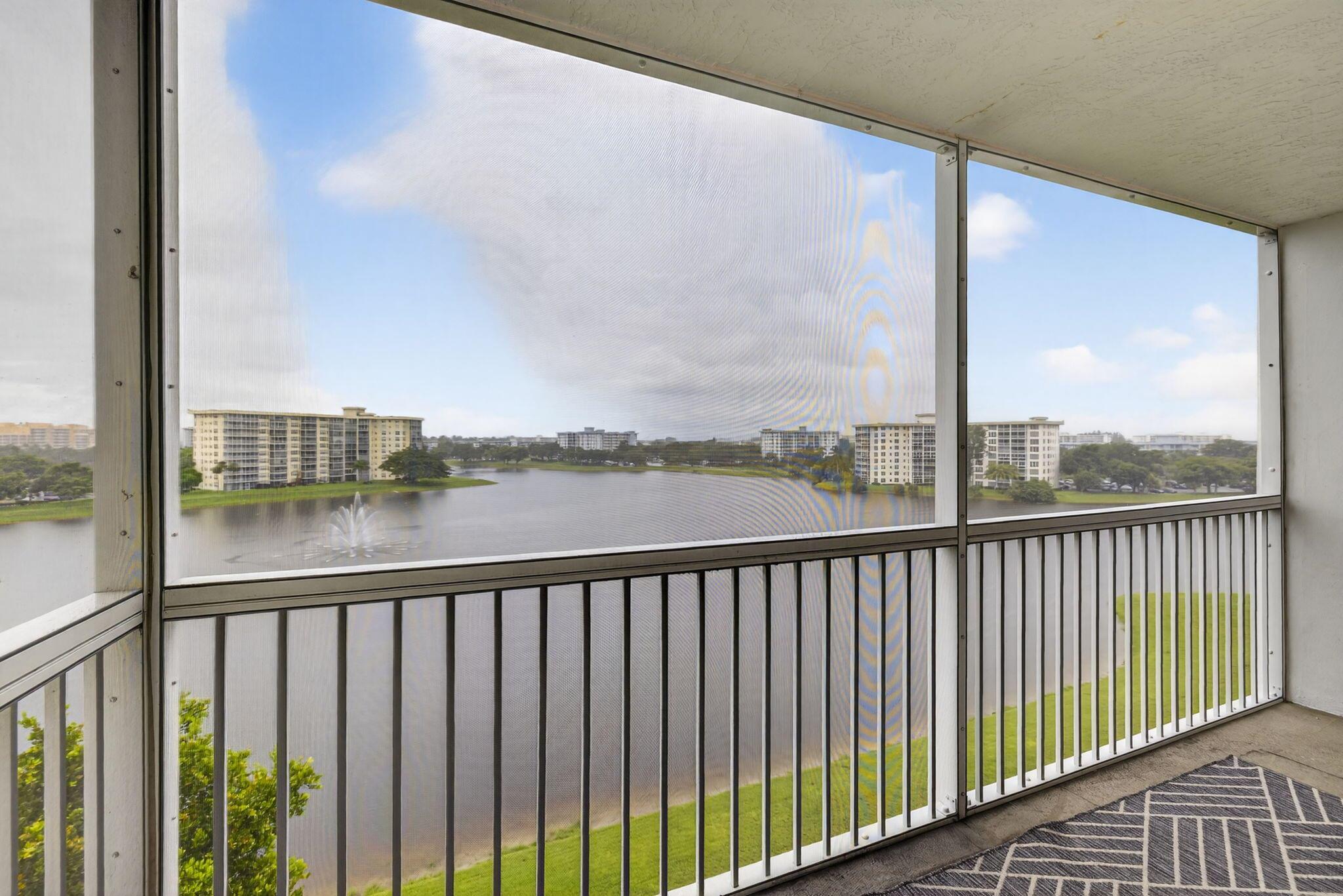 NO 49 PALM-AIRE COUNTRY C - Residential Lease