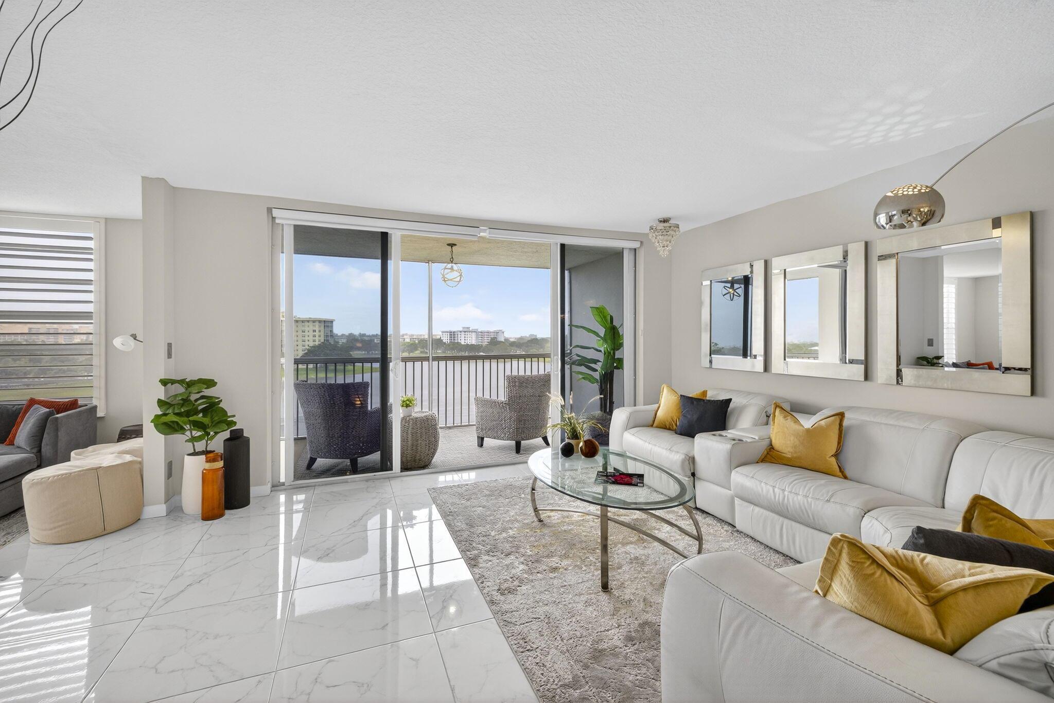 NO 49 PALM-AIRE COUNTRY C - Residential Lease