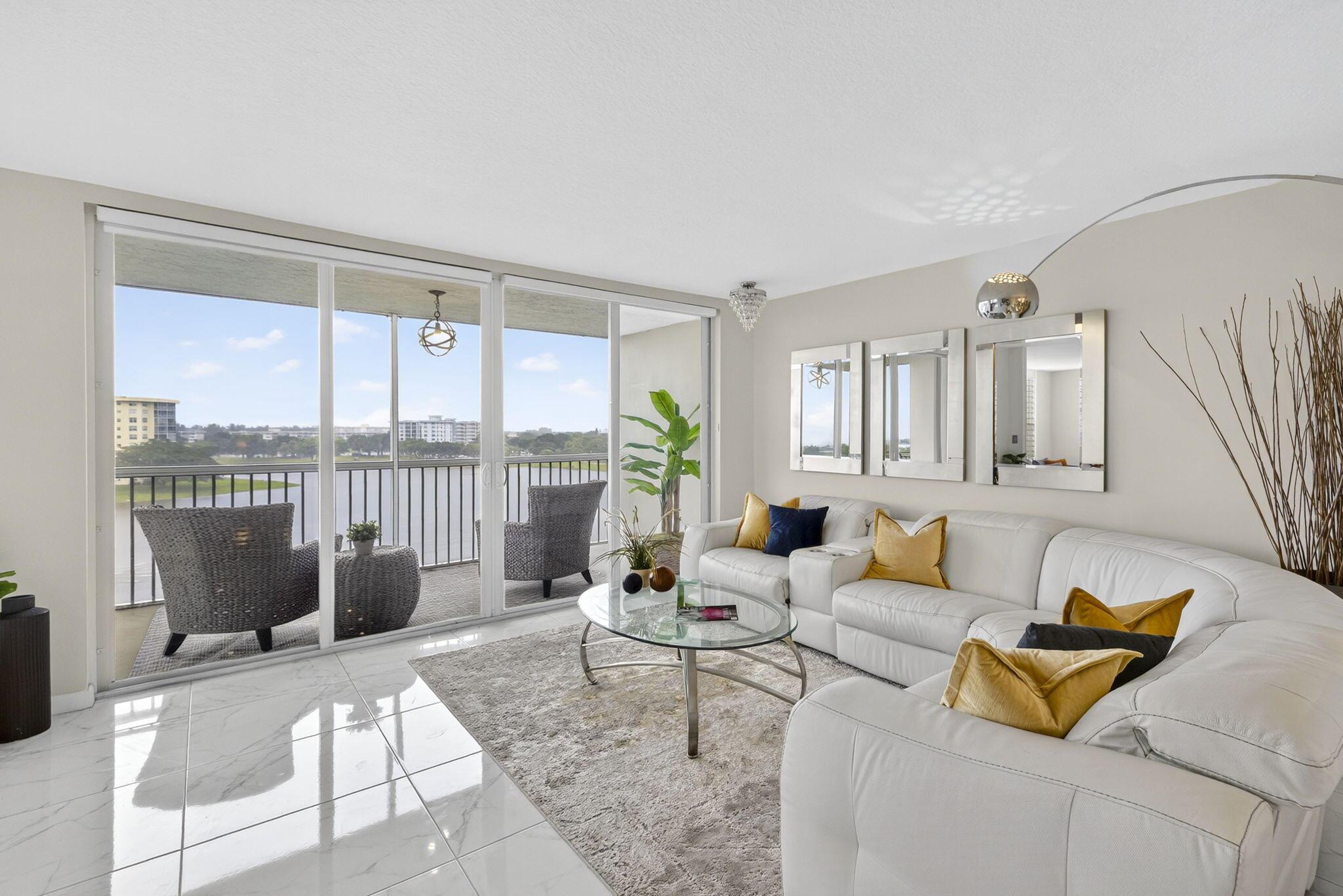 NO 49 PALM-AIRE COUNTRY C - Residential Lease