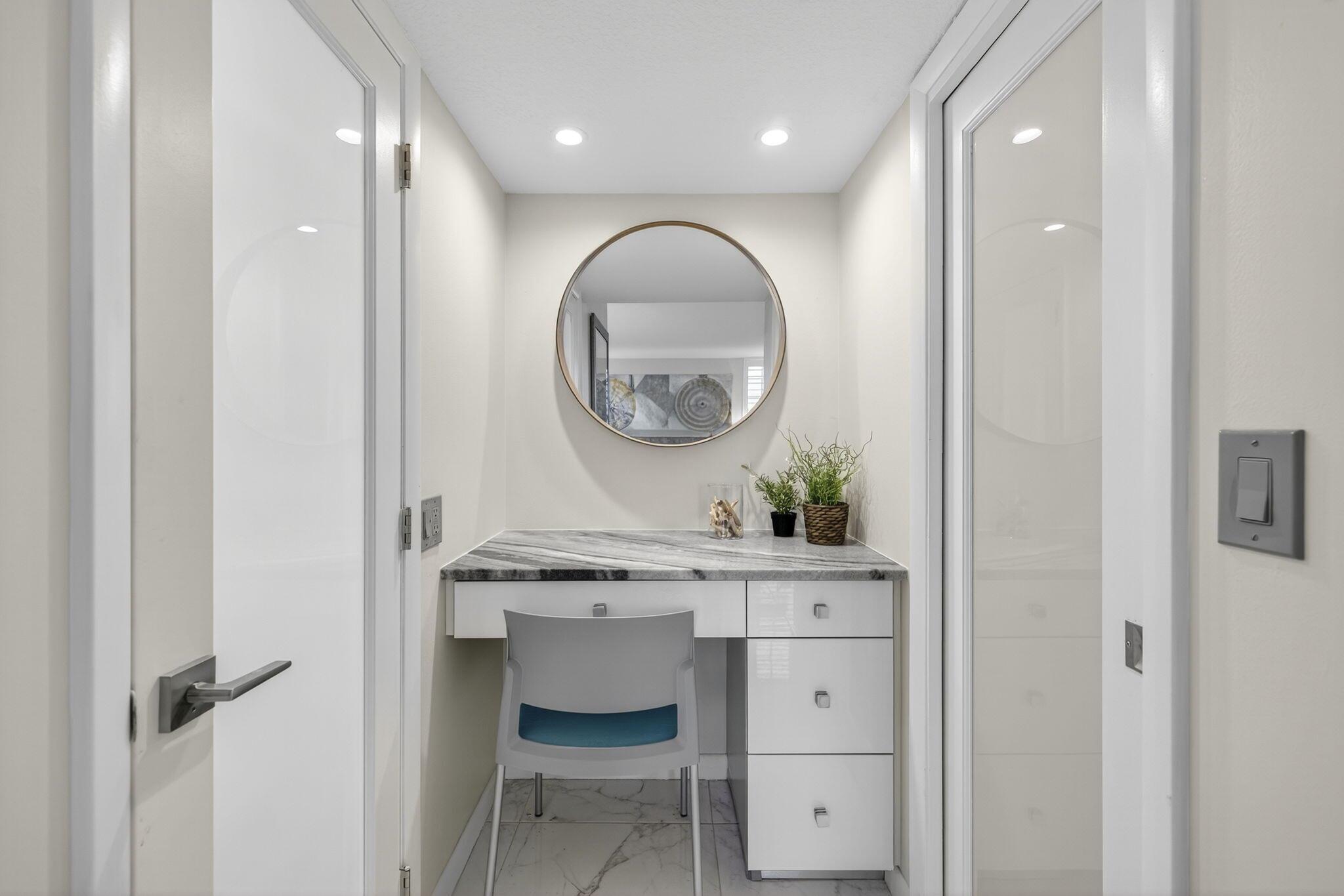 NO 49 PALM-AIRE COUNTRY C - Residential Lease