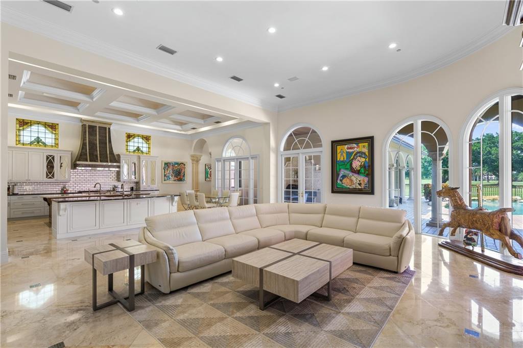 Mizner Lake Estates - Residential