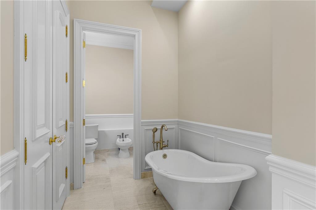 Mizner Lake Estates - Residential