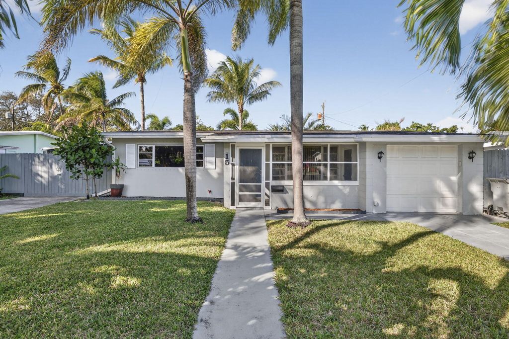 Photo of 15 NE 17th Avenue, Pompano Beach, FL 33060 (MLS # R11159144)