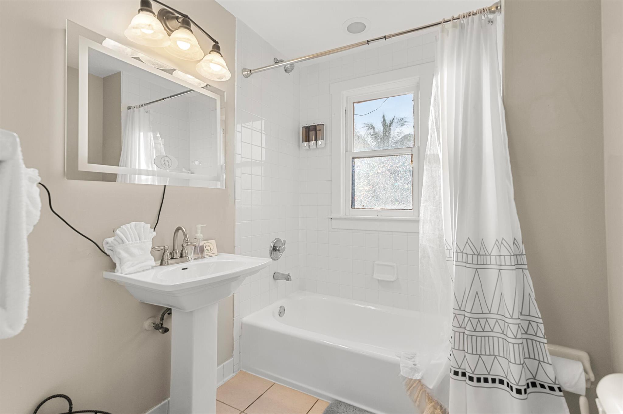 NORTHWOOD ADD - Residential Income