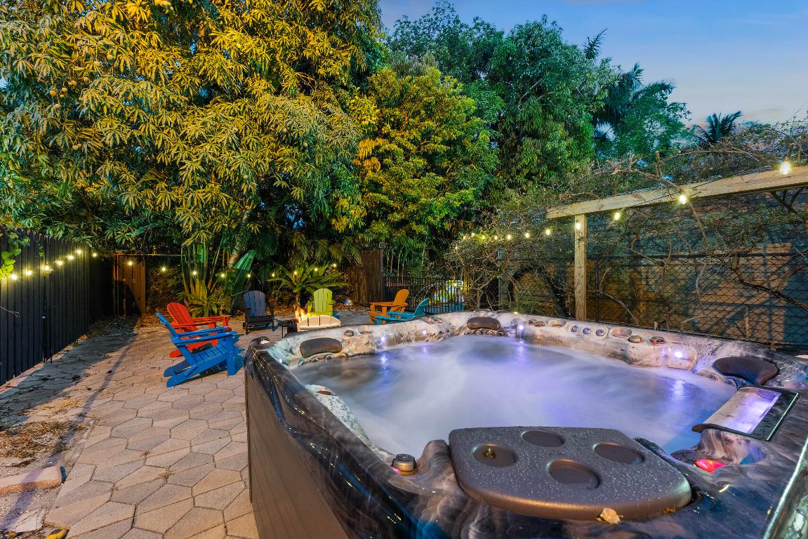 NORTHWOOD ADD - Residential Income