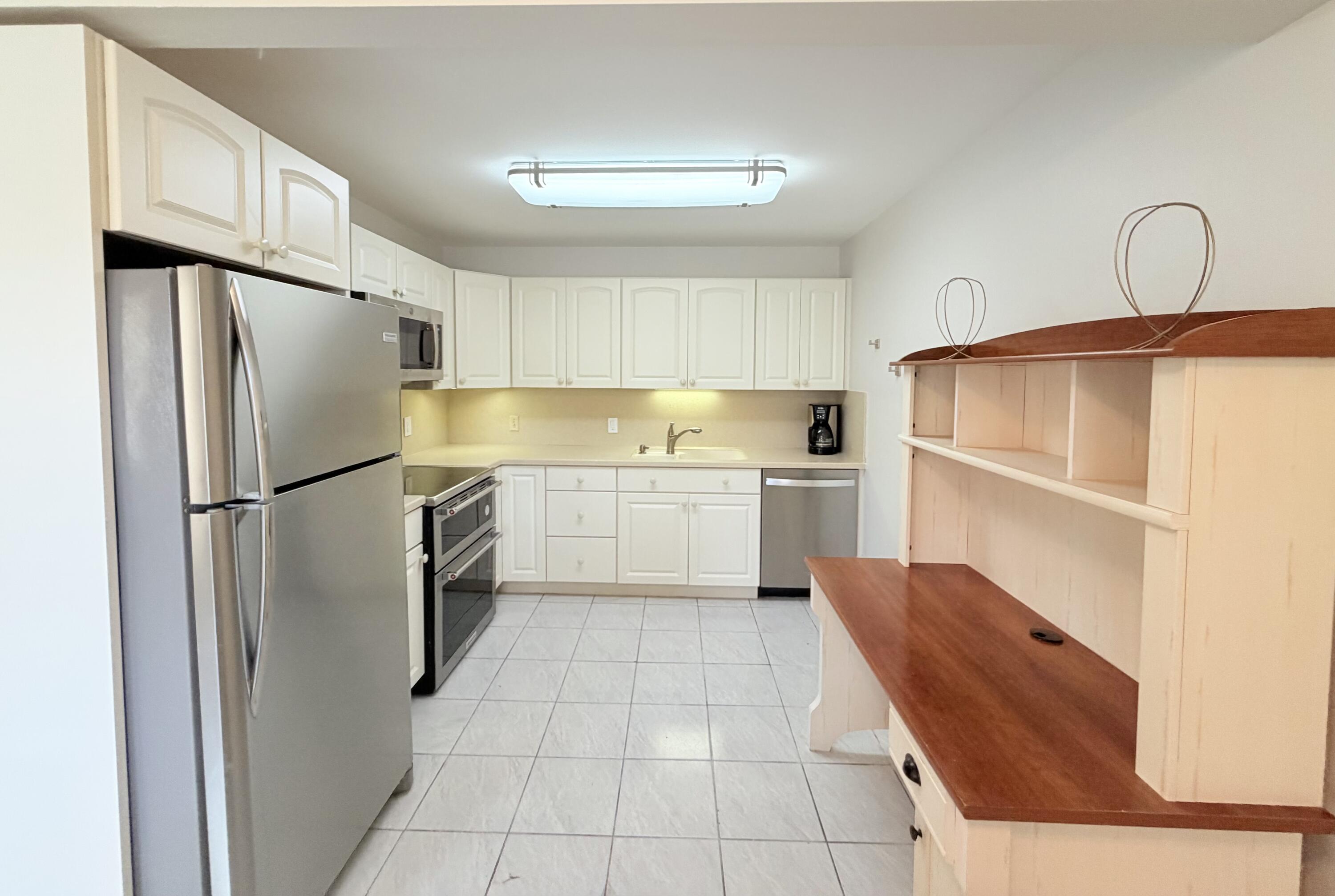 NEWCASTLE AT CENTURY VILLAGE CONDO - Residential Lease