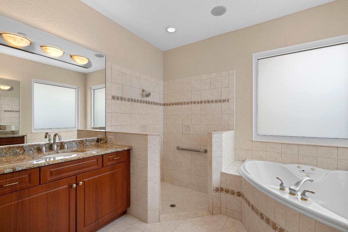 HIDDEN VALLEY SEC 1 - Residential