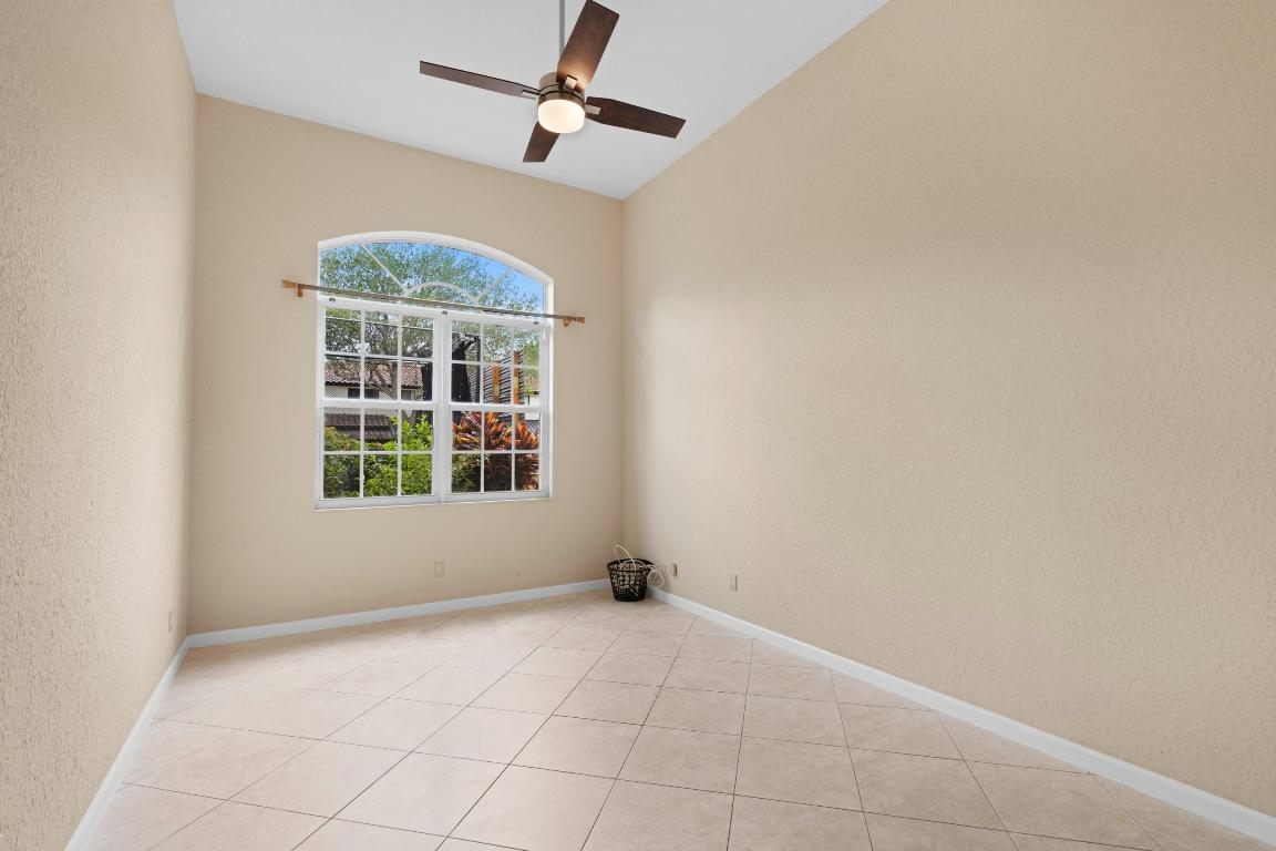 HIDDEN VALLEY SEC 1 - Residential