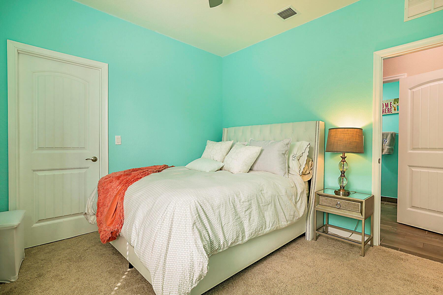 LIMESTONE CAY - Residential