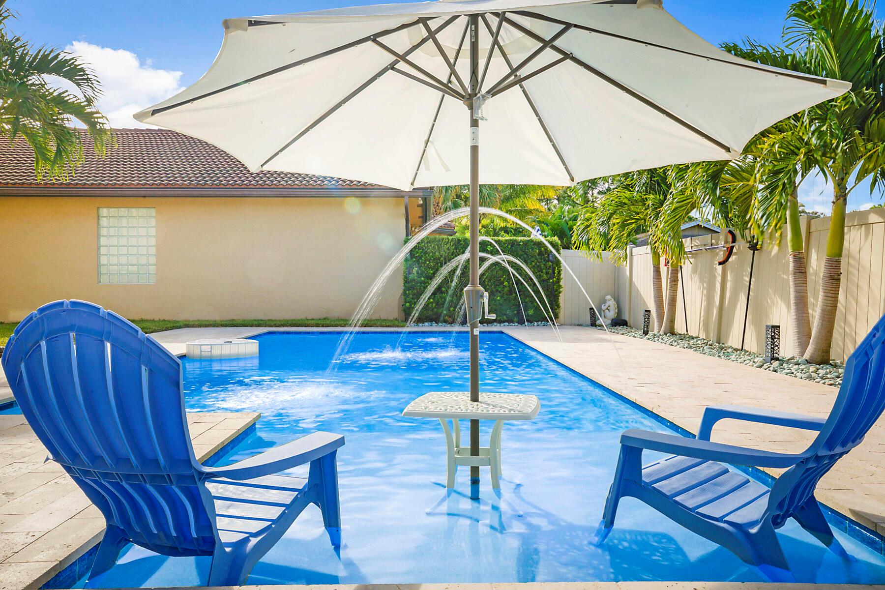 LIMESTONE CAY - Residential