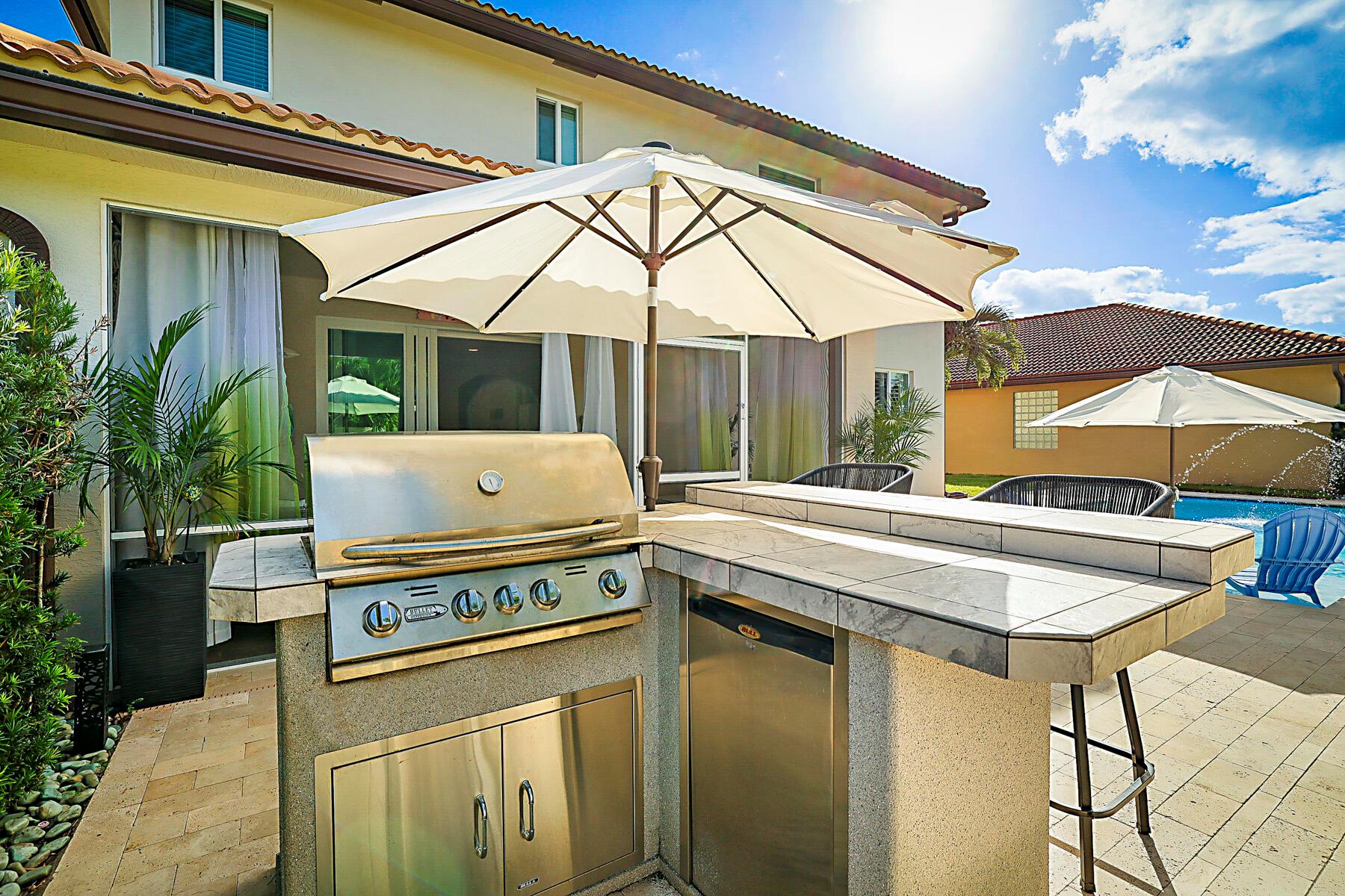 LIMESTONE CAY - Residential