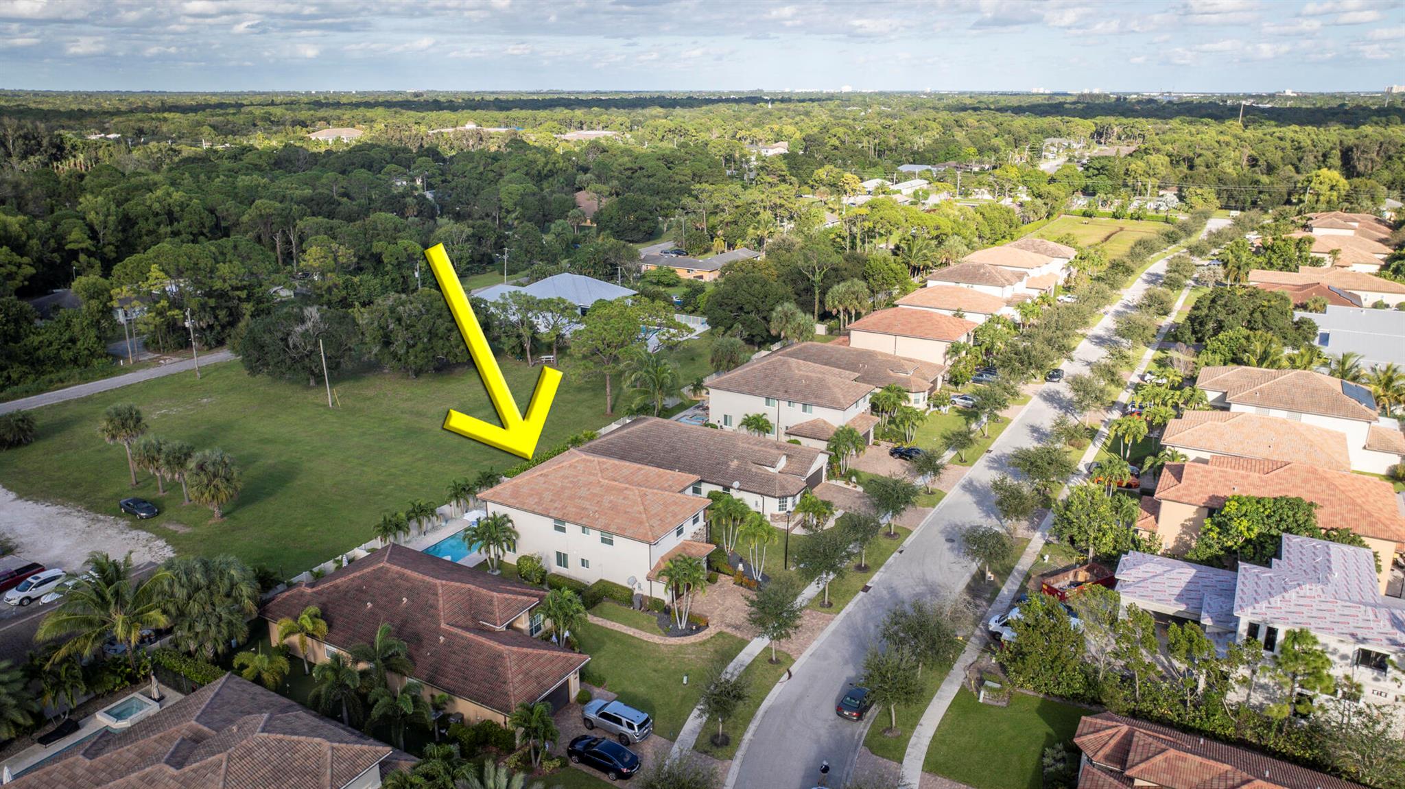 LIMESTONE CAY - Residential