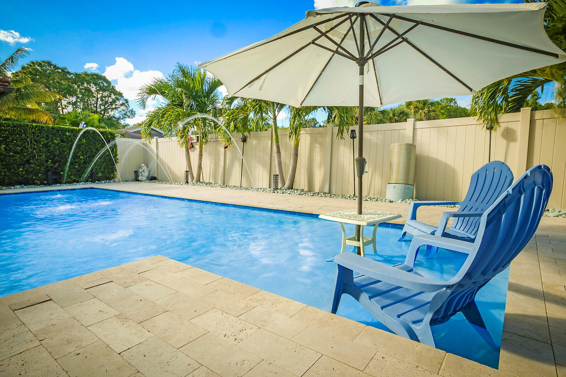 LIMESTONE CAY - Residential