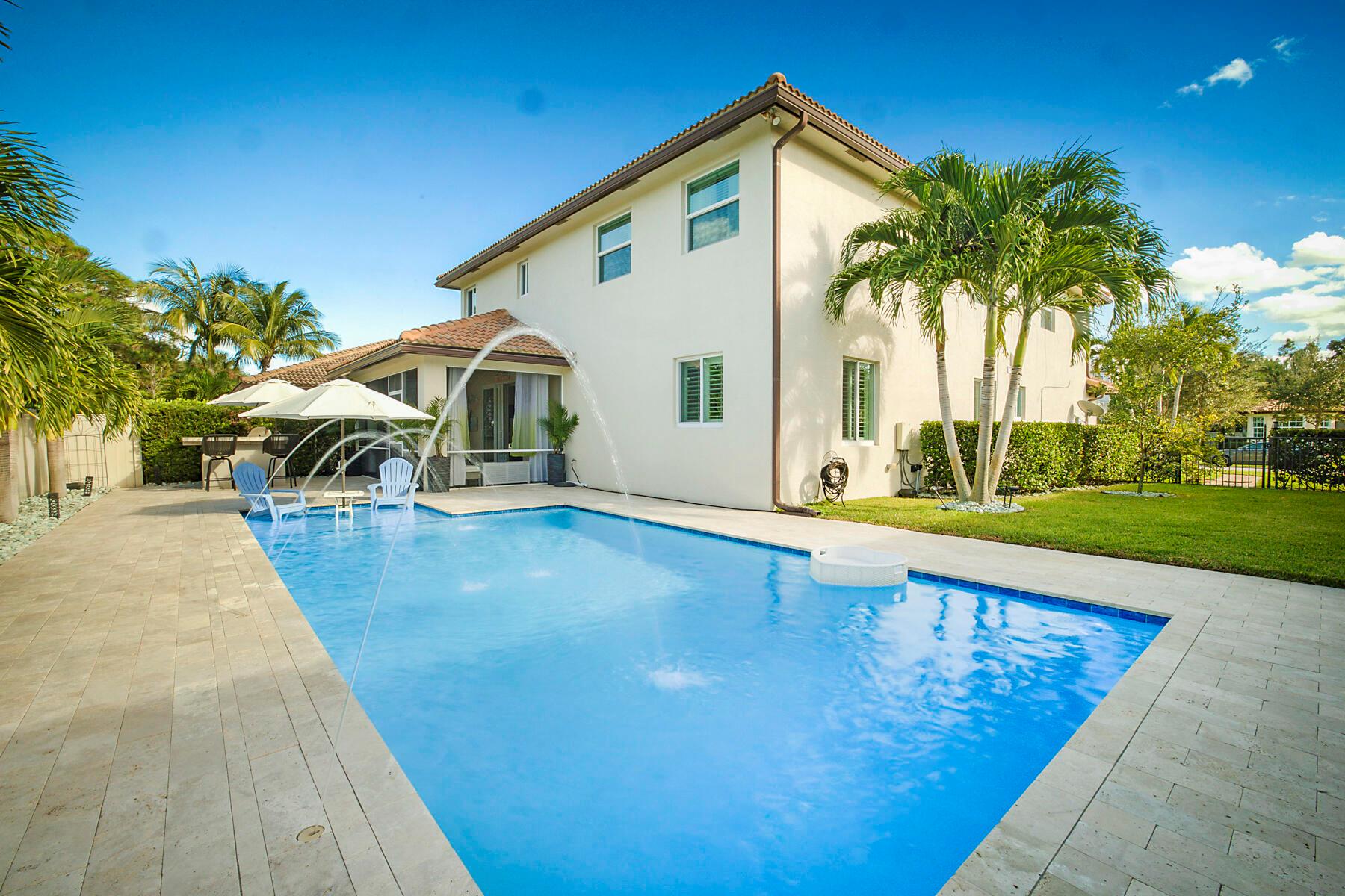 LIMESTONE CAY - Residential